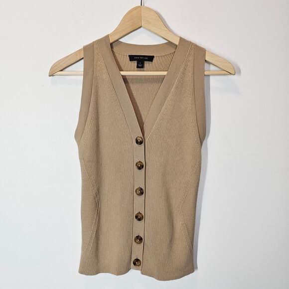 Ann Taylor Beige Button Front Ribbed Academia Sweater Vest Tank Top Size Medium - Picture 1 of 11
